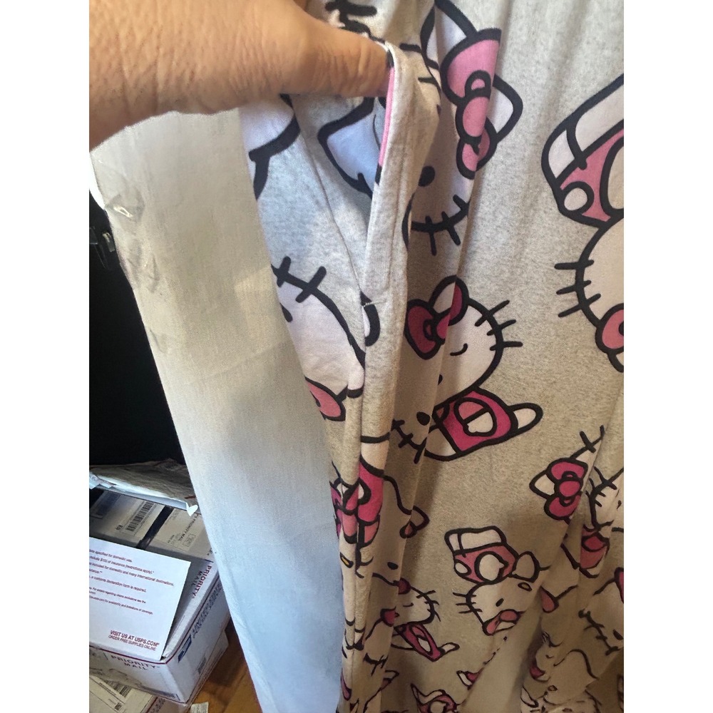 Hello Kitty Pajama Pants Women's 3X Gray Pink Sleep Lounge Pants Pockets - Picture 4 of 6